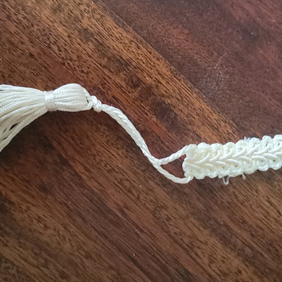 Laundry fringe scarf/wrap - Picture 4 of 5